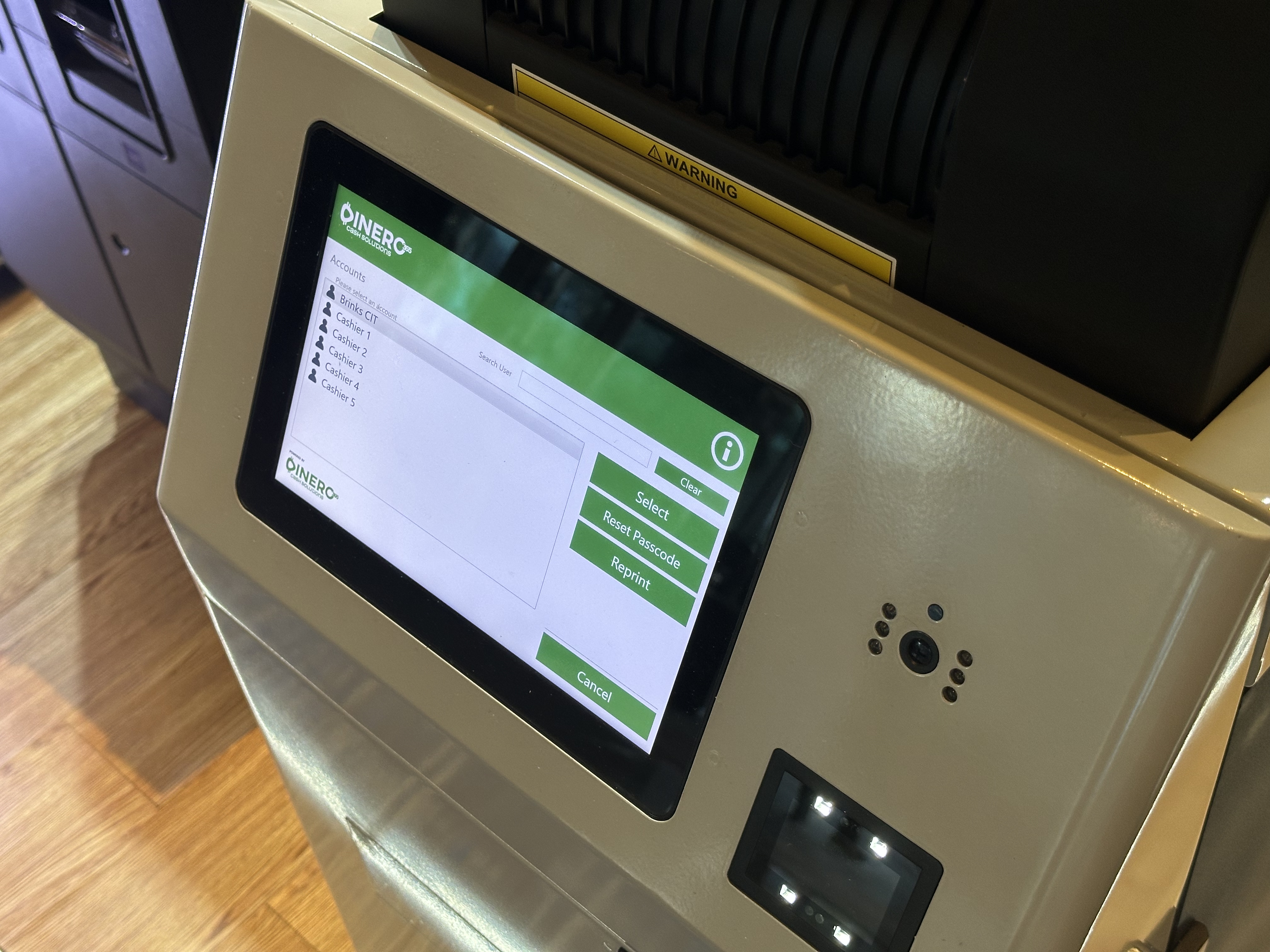 Cash management device
